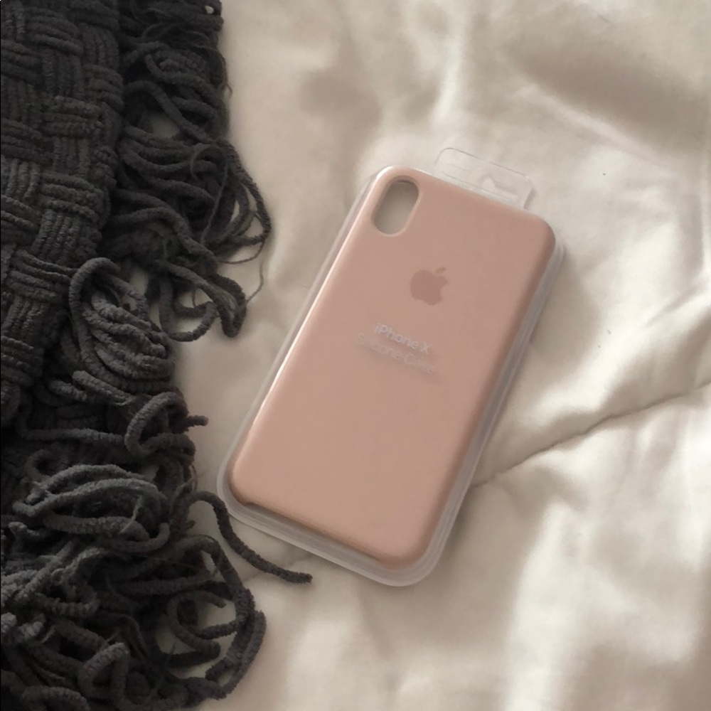 iphone X pink sands silicone case— FROM APPLE !